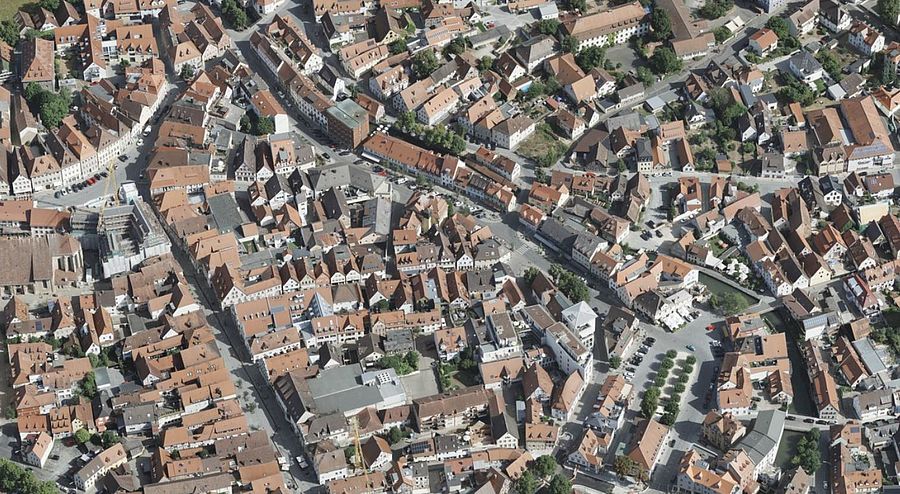 Luftbildaufnahme von der Forchheimer Innenstadt.