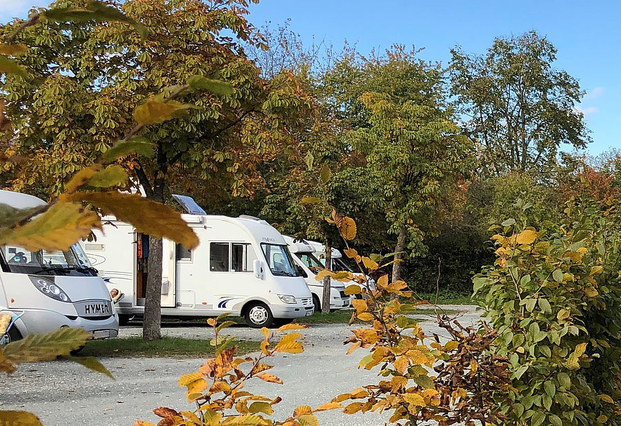 Wohnmobilstellplatz auf der Sportinsel in Forchheim