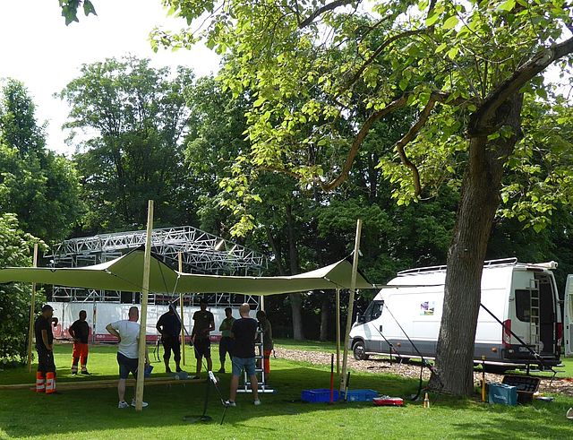 Flexzelte auf der Königsbad-Liegewiese.