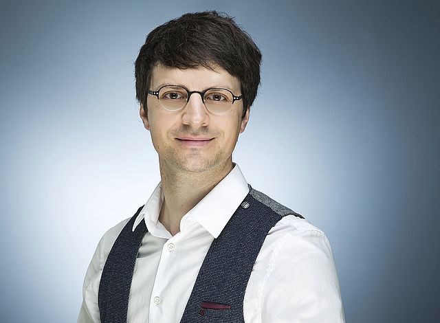 Portraitfoto von Lorenz Deutsch